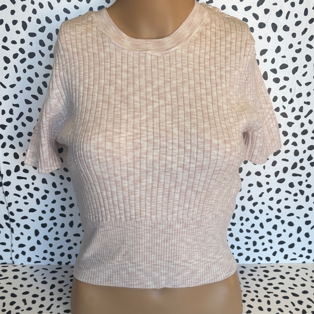 Abercrombie Baby Pink Ribbed Knit Sweater Baby Tee Crop Fit Medium